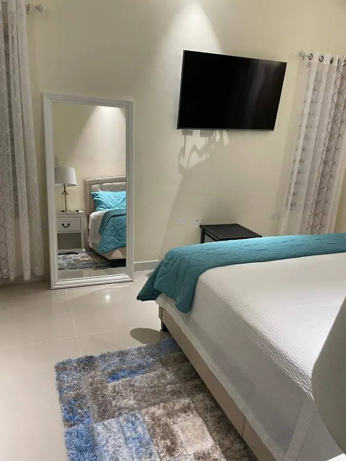 Villa The Gem Of Pyramidpoint Ocho Rios Ferienhaus